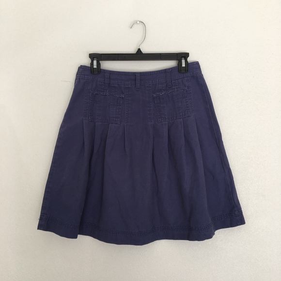 Old Navy Dark Blue Pleated Summer Skirt - Picture 4 of 6